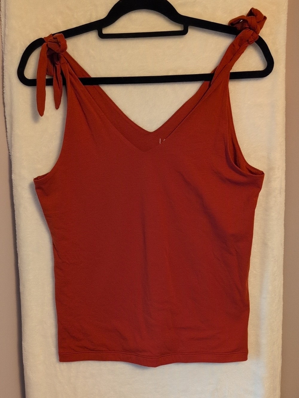 LOFT Rust Tie-Shoulder V-Neck Fitted Tank NWOT